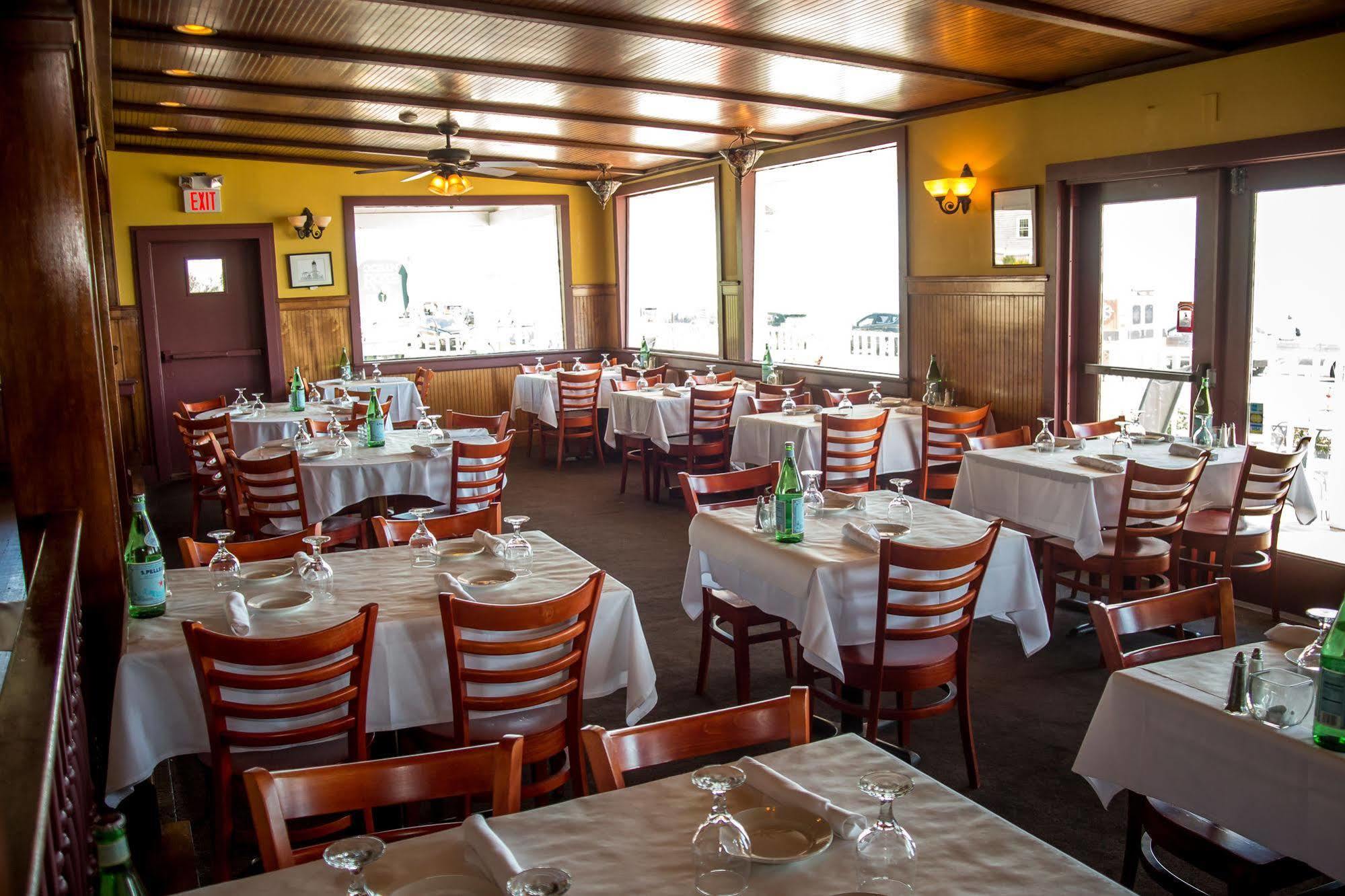 The Shore House Narragansett Εξωτερικό φωτογραφία